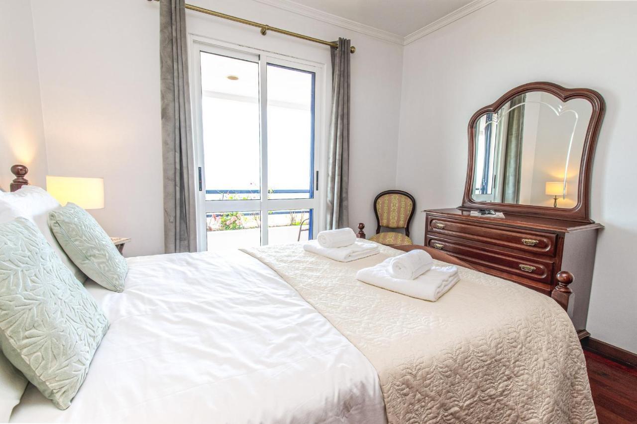 Sea And Sunset View Apartment In Funchal Eksteriør bilde